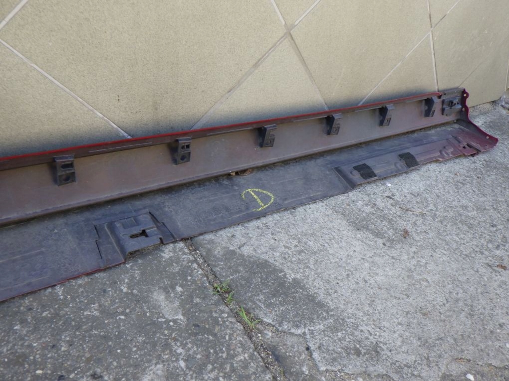 MAZDA 3 BP IV 20- moulding threshold right