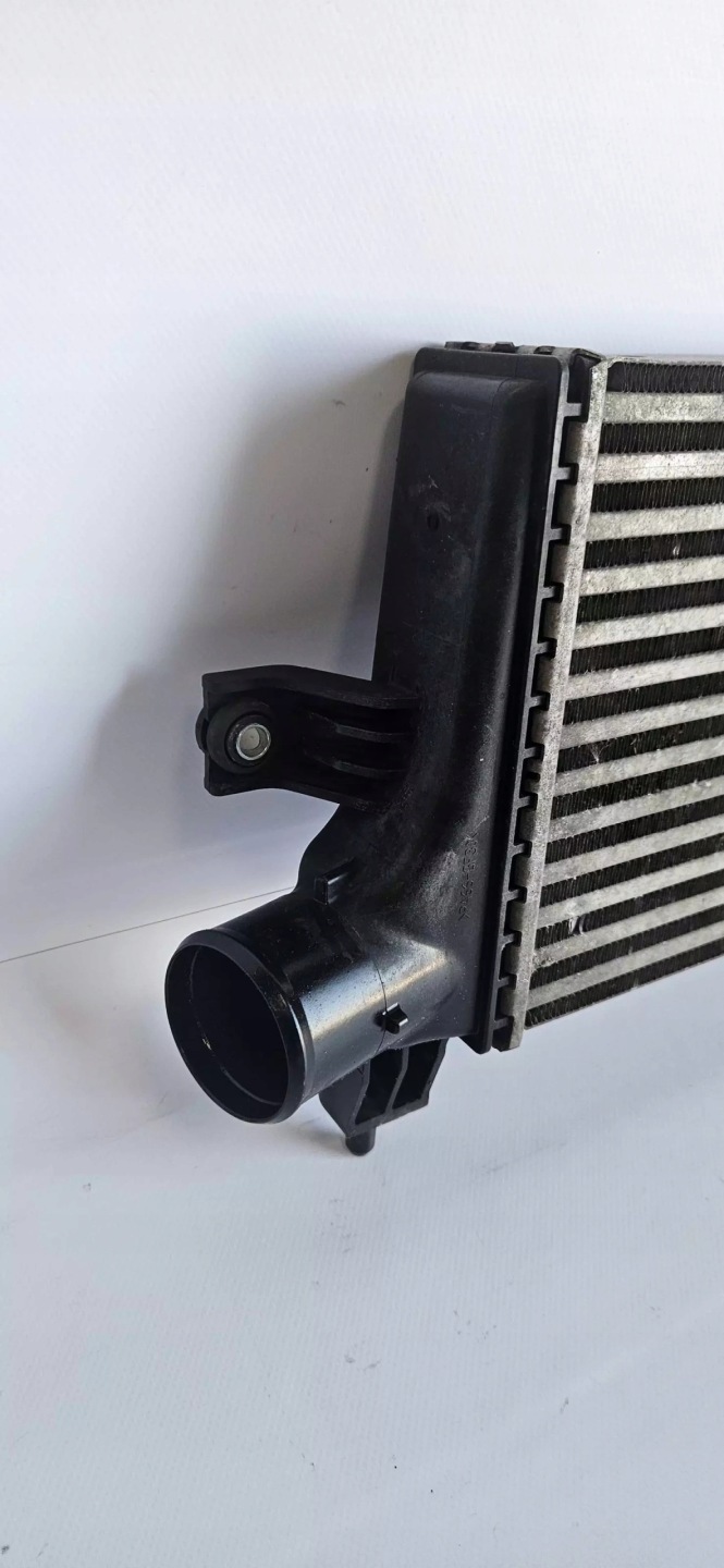 Kühler luft INTERCOOLER TOYOTA HILUX VIII