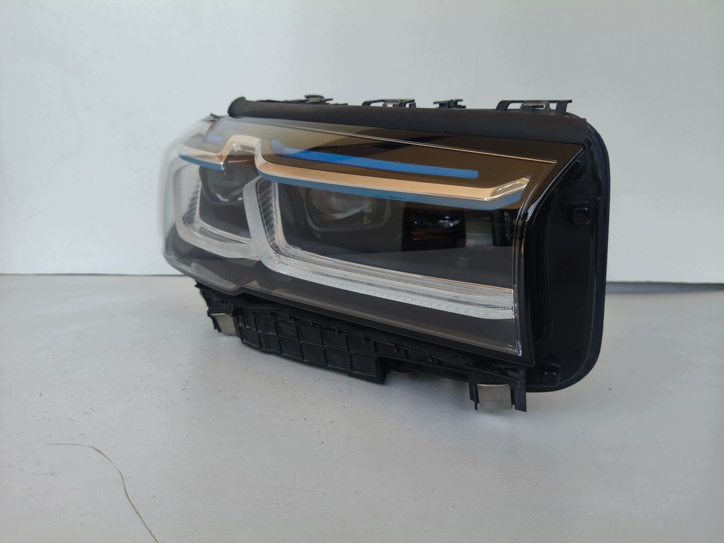 light right REFLEKTOR BMW 5 G30 G31 20- LIFT LASER LED