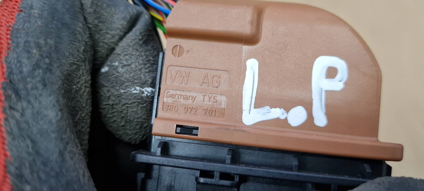 A6 C8 4K bundle wiring connecting spoiler wiring KAMERY door left front A7 4K