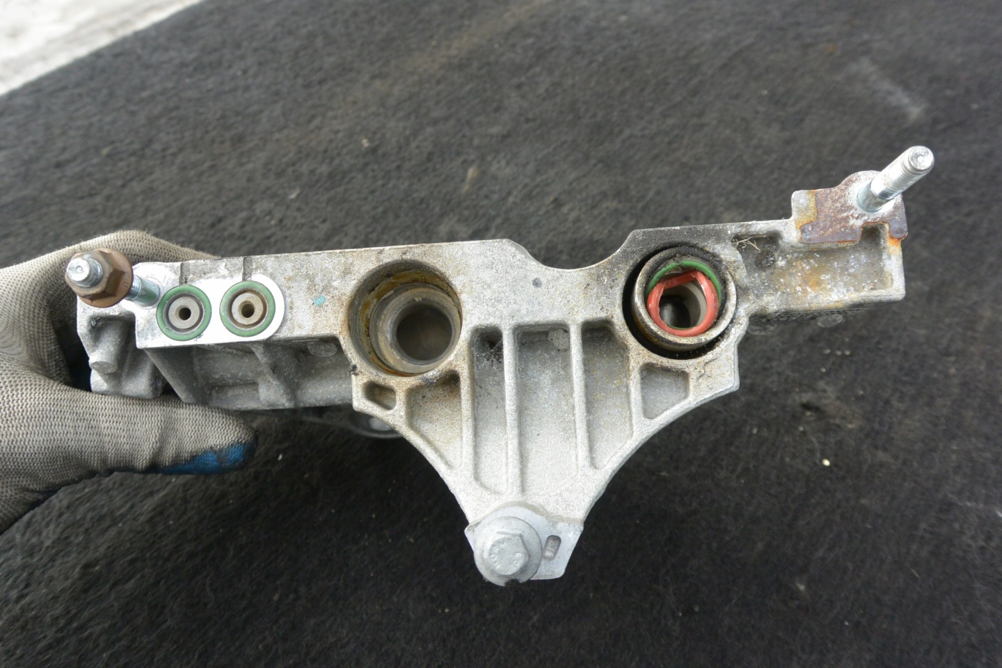 Support EGR 3.0 D MASERATI QUATTROPORTE VI GHIBLI III