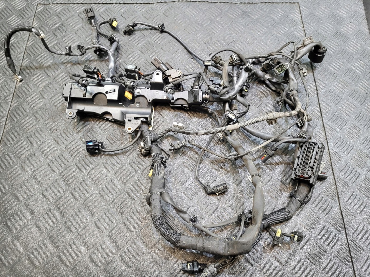 bundle motor wiring A0005452512 MERCEDES E 350 W213 2.0 CGI HYBRID