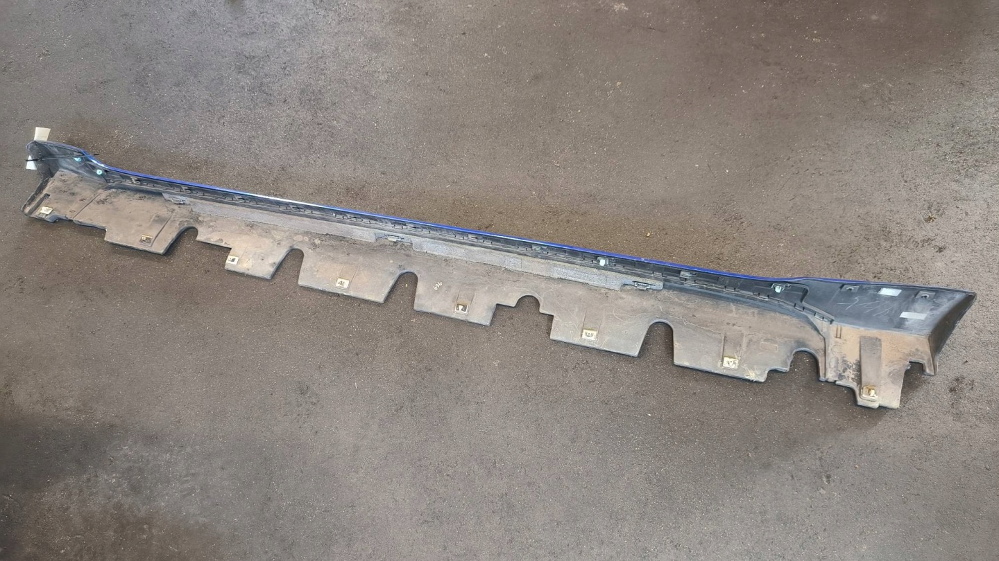 cap threshold right UU9 87754-2V500 HYUNDAI VELOSTER