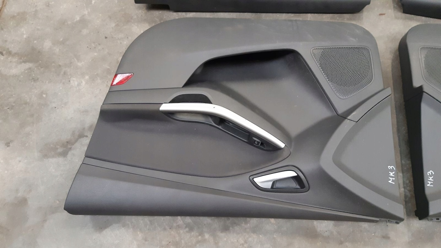 side side komplet Ford Focus MK3 1,0 Ecoboost kombi