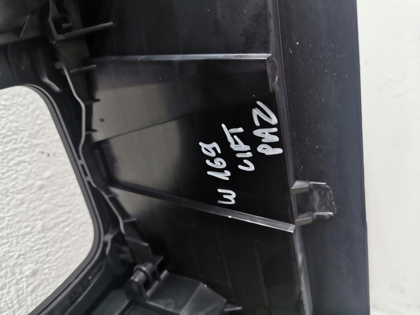 TUNEL mitte MERCEDES A-KLASA W169 LIFT 08-12 EU