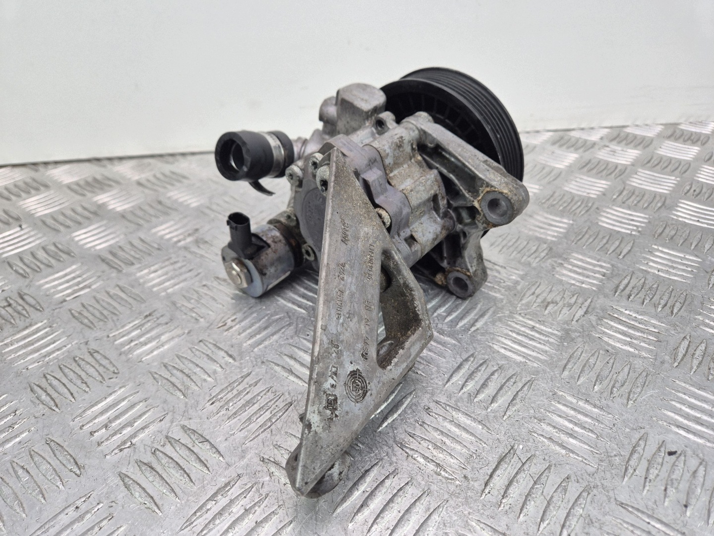 BMW 5 E60 E61 530i Pompa servosterzo 676976605 N52B30AF