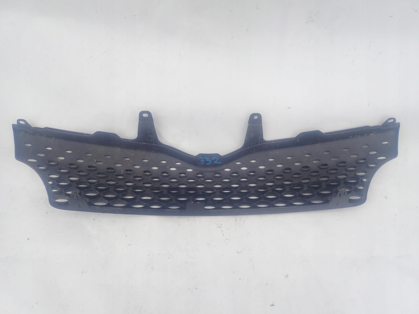 TOYOTA YARIS VERSO 99-04 grill grille radiator