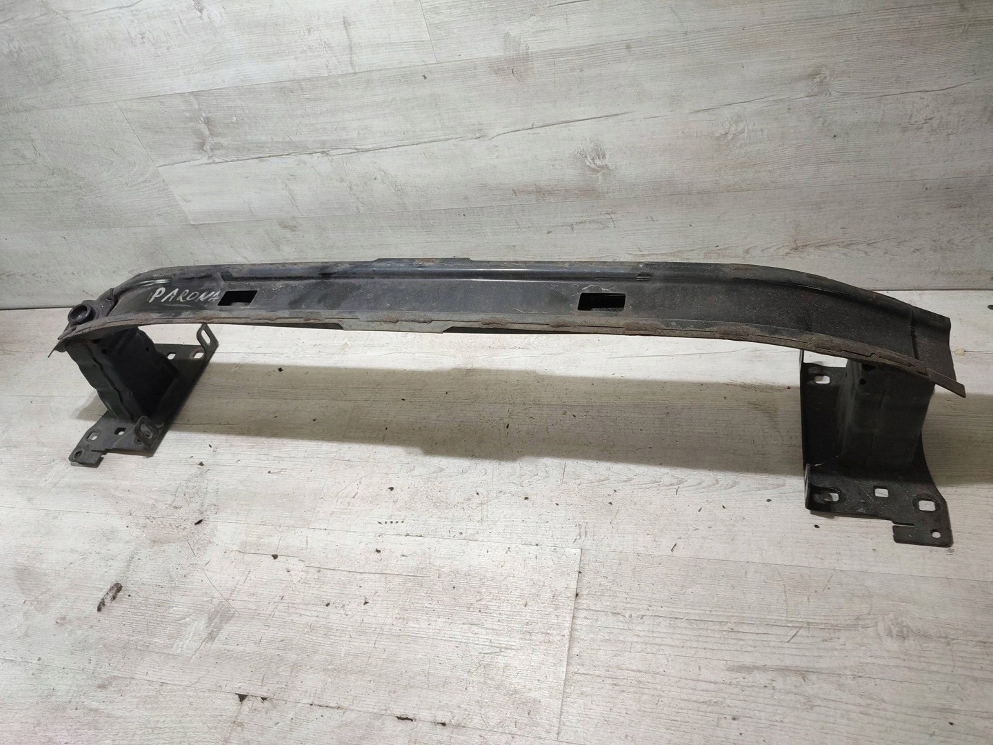 Seat Arona 2019 Poignée / Support plaque Pare choc Avant
