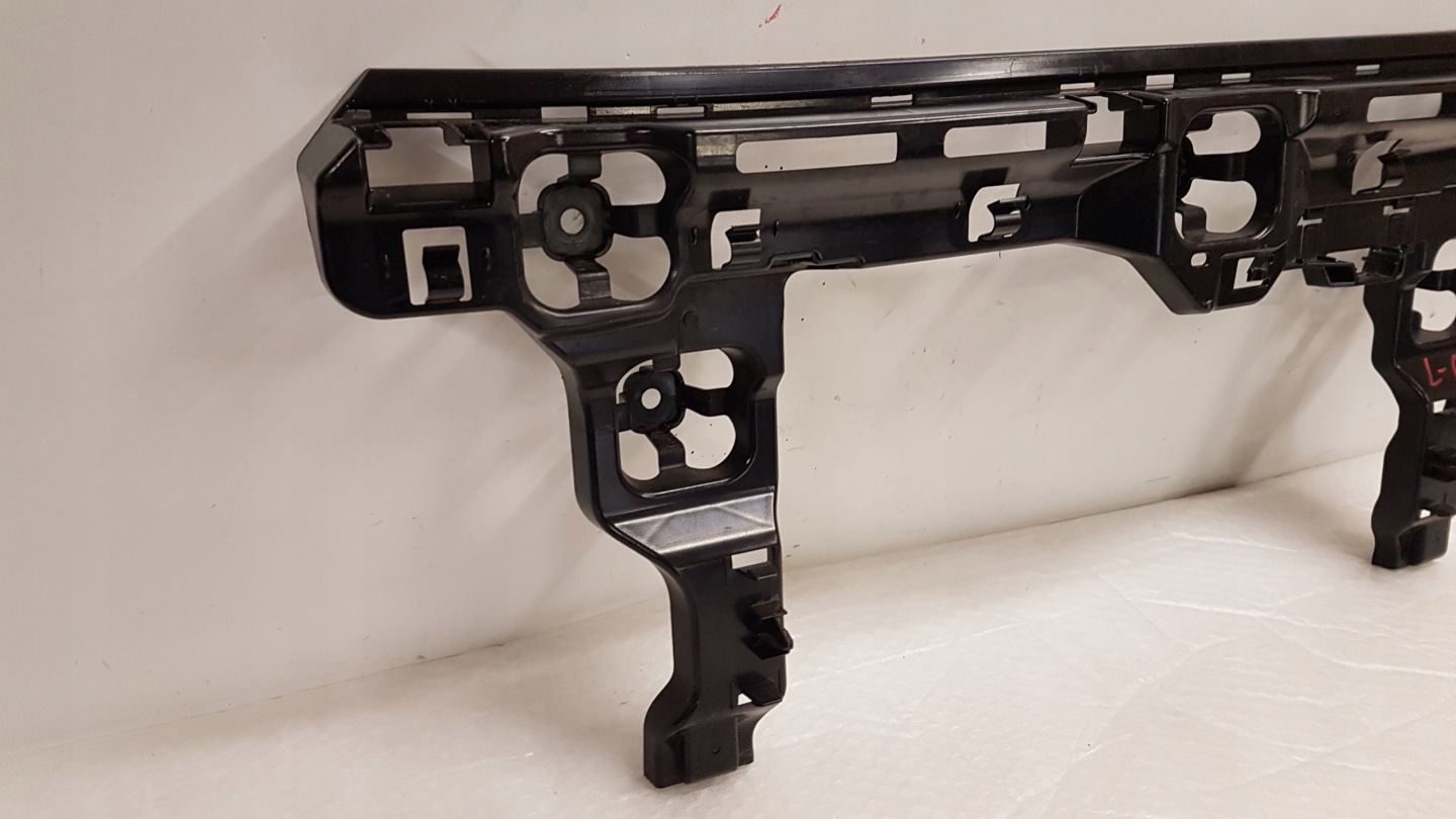 bumper bracket rear part BMW SERIA 1 F40 8496655
