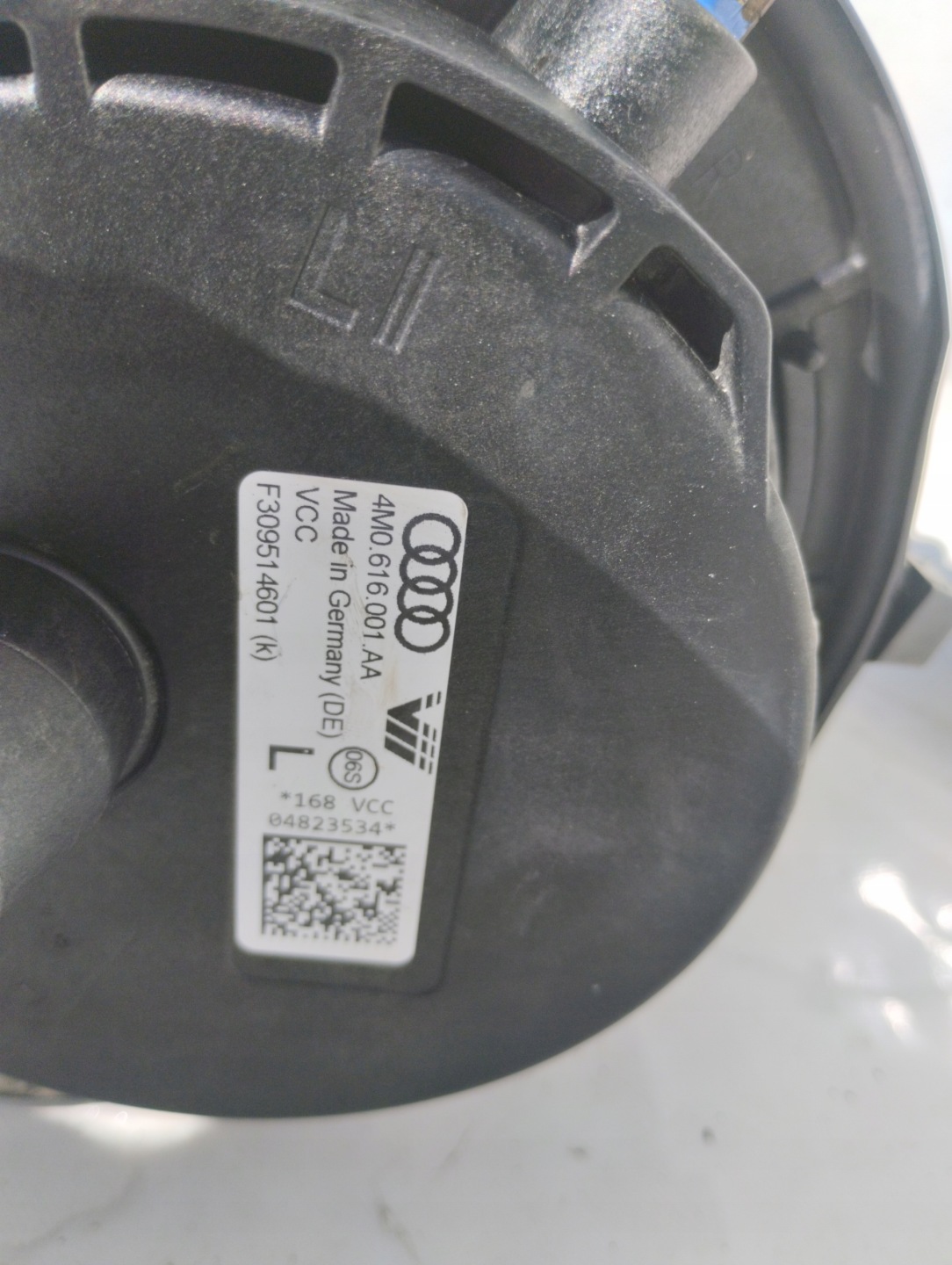 AUDI Q7 4M MIECH heck links Airbag 4M0616001AA