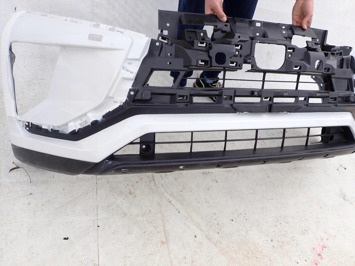 MITSUBISHI ECLIPSE CROSS 18-20 Paraurti Anteriore