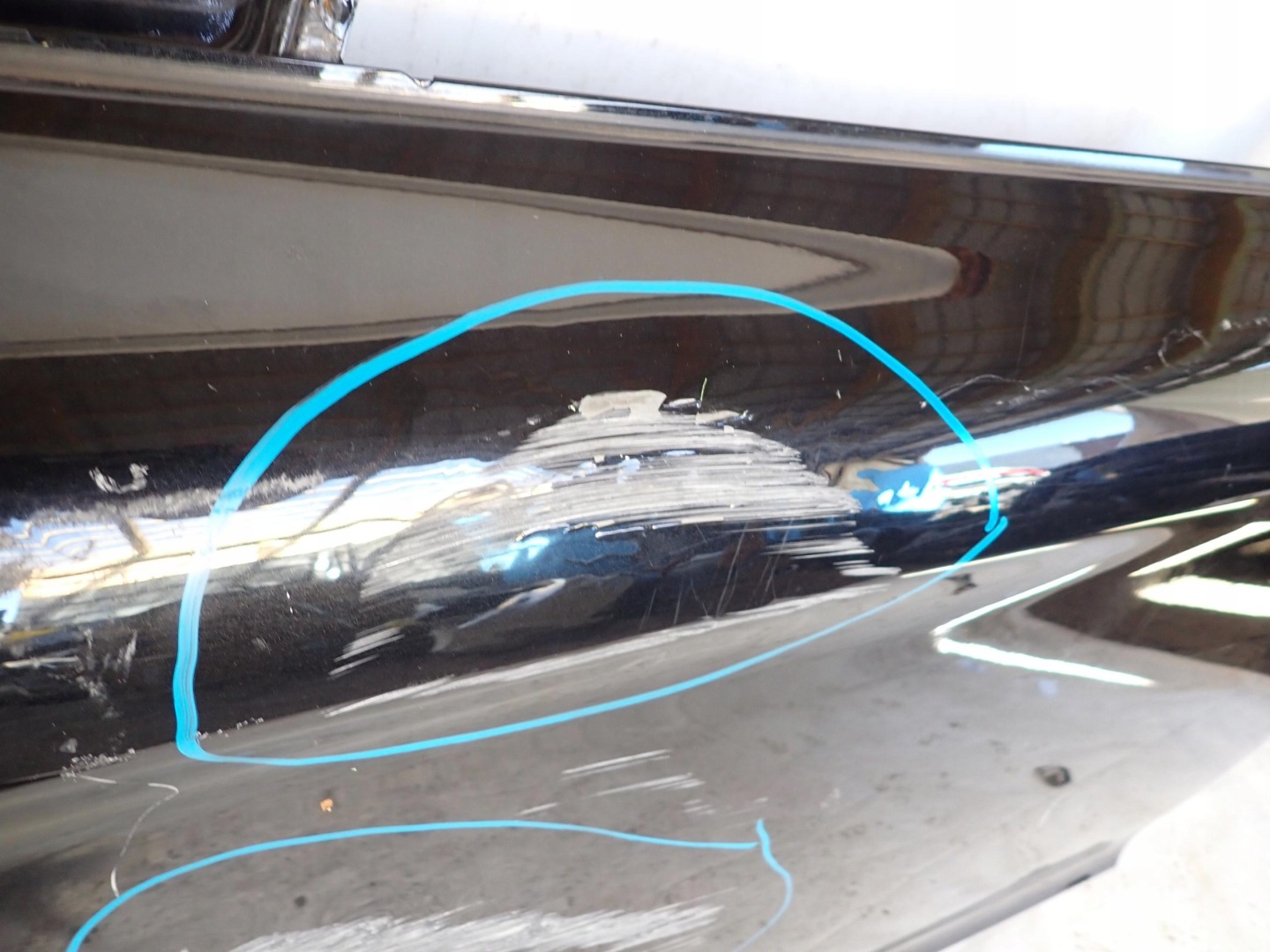 VOLVO XC60 a 08-16 dveře levé předek přední