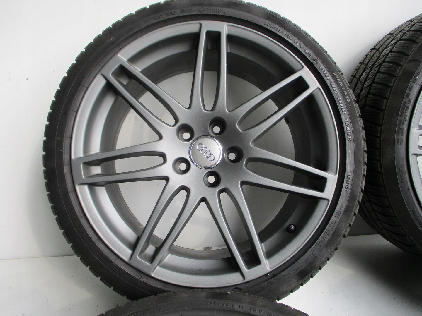 wheels discs tyres AUDI TT 8J0 R19 M+S 13r
