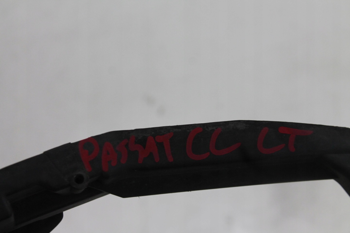 support left rear part rear 3C8807393 VW PASSAT CC 08-11