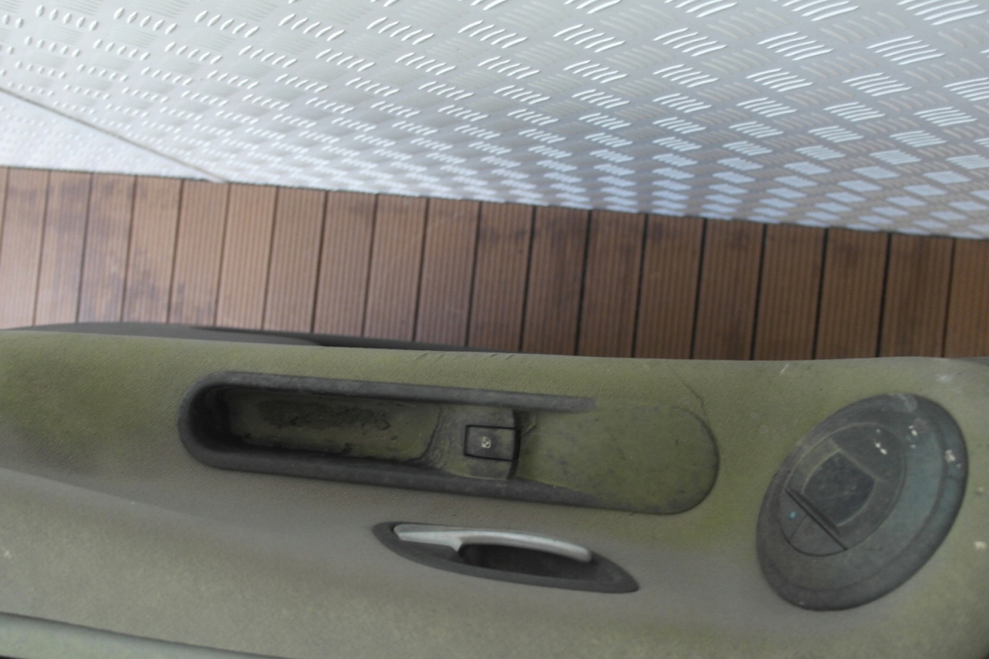 RENAULT ESPACE IV 02-14 door front right front colour TEA19