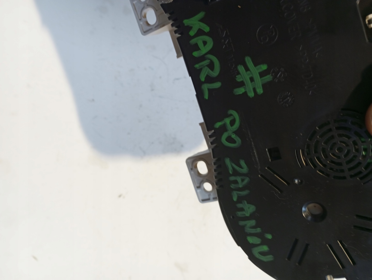 dials clock OPEL KARL 42680497