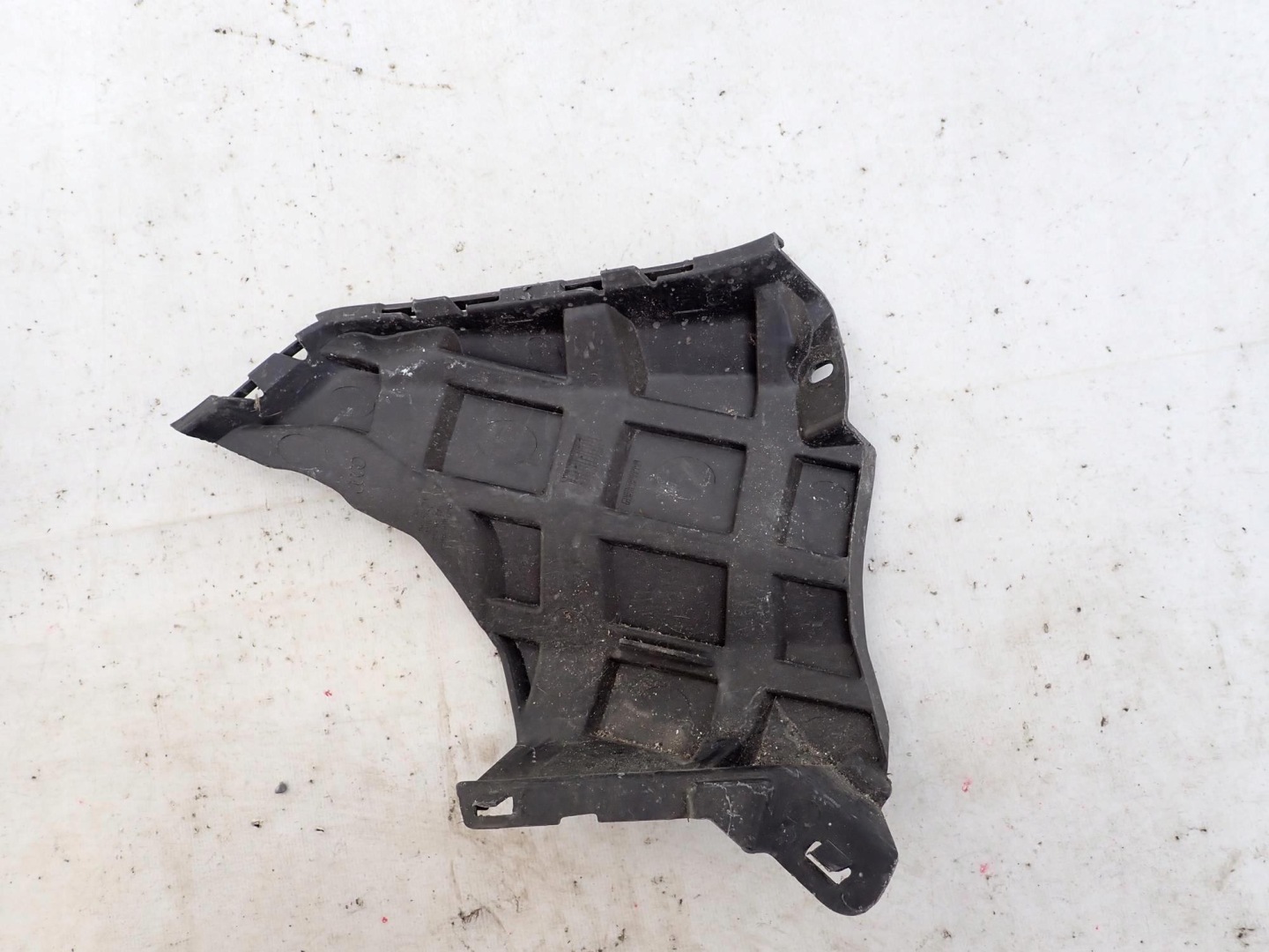 AUDI Q3 II 2 18-> staffa Supporto sinistra Anteriore Anteriore