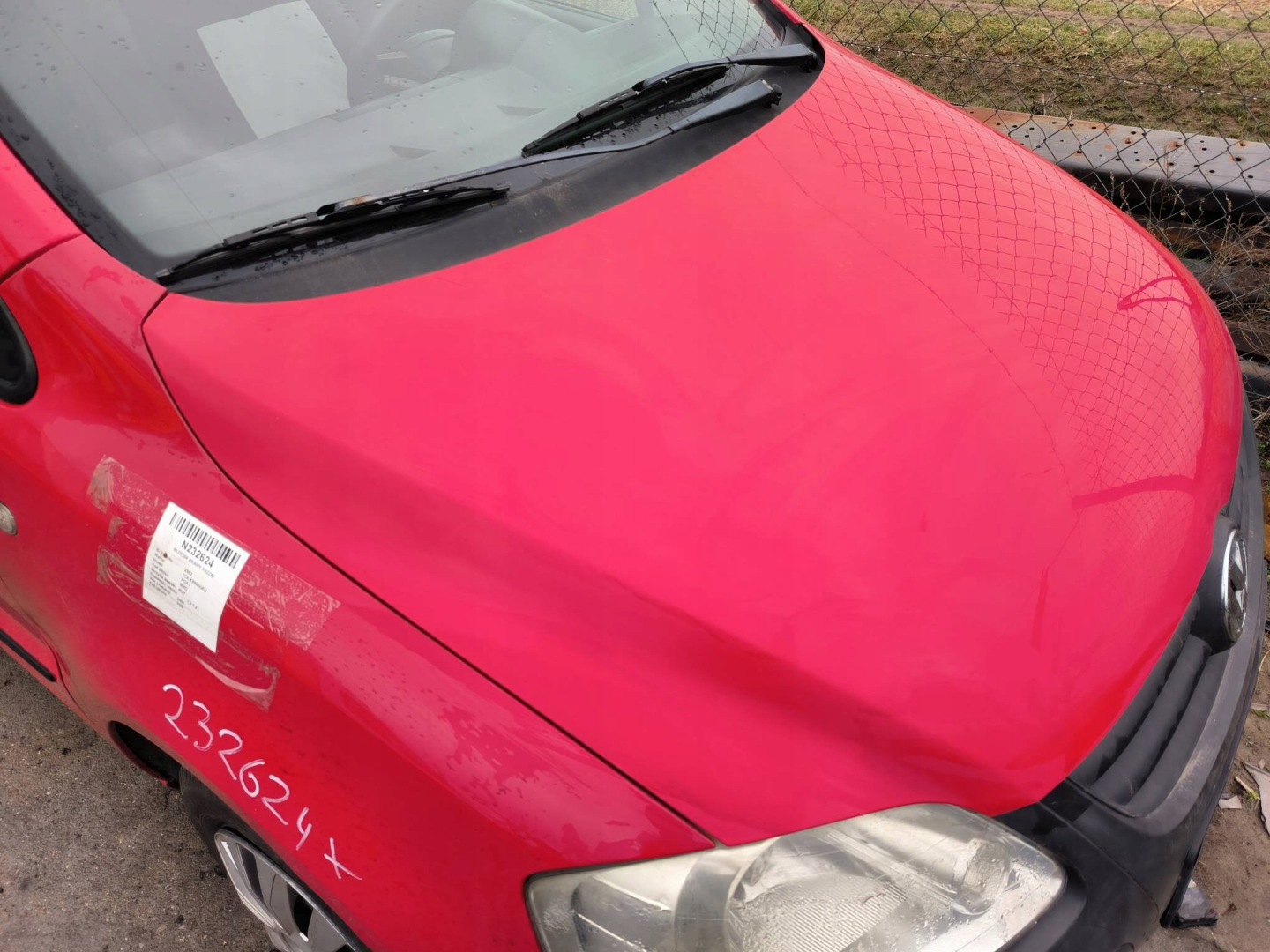 Capot LY3D VOLKSWAGEN FOX et