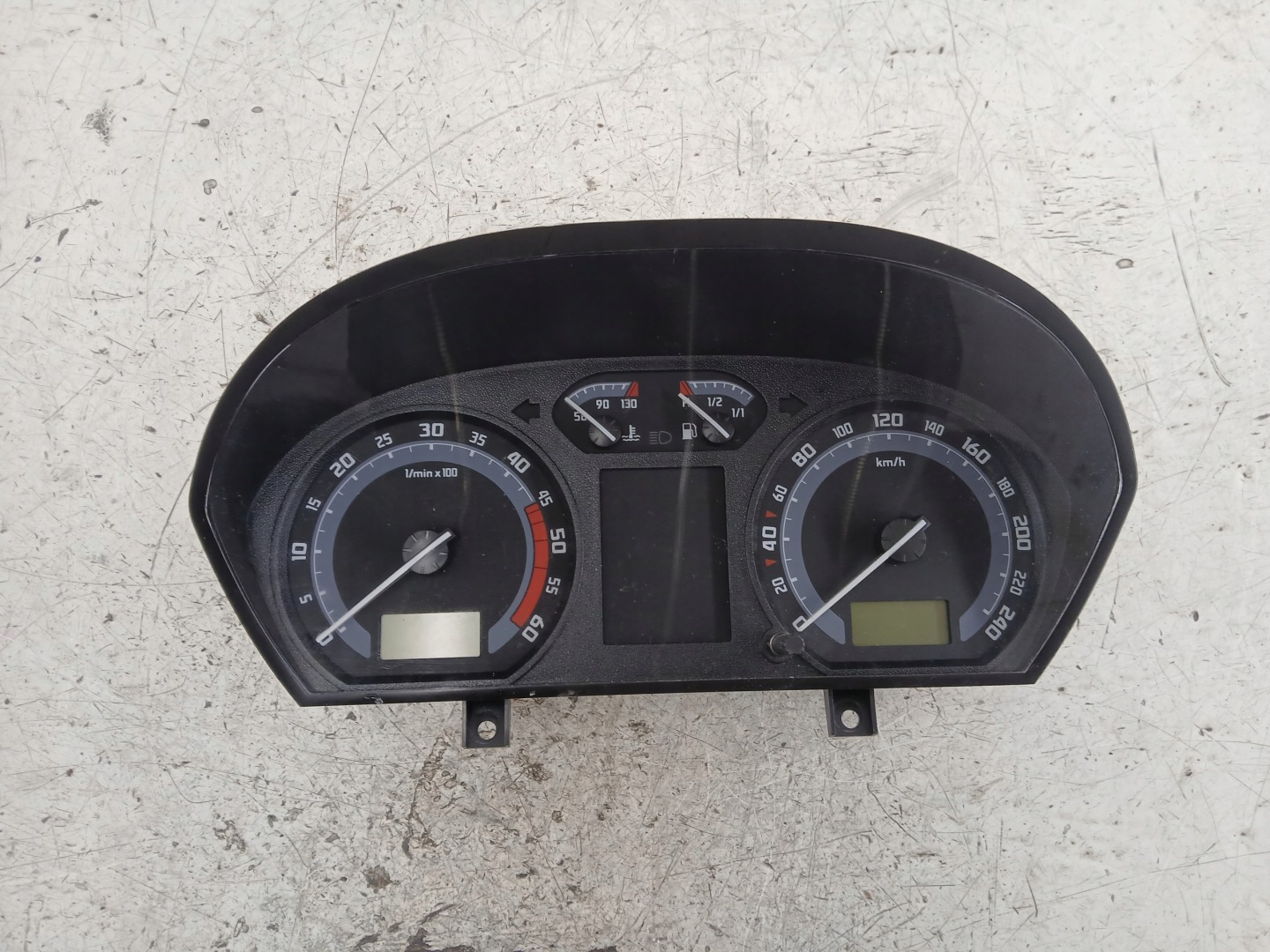 SKODA FABIA and 1.9 TDI dials dials 6Y0920883D
