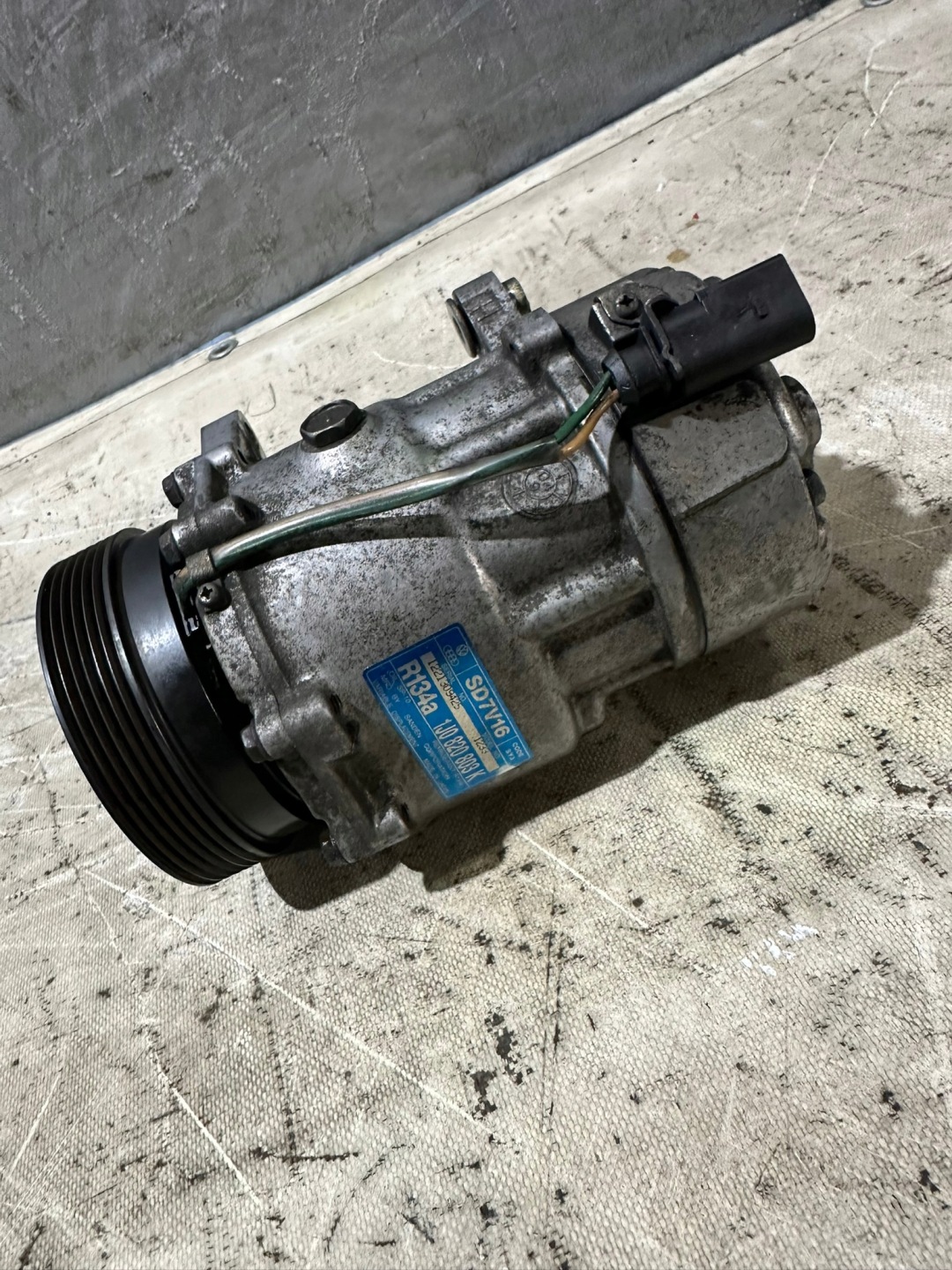 kompresor klimatizaci SEAT LEON 1.9TDI 1J0820803K