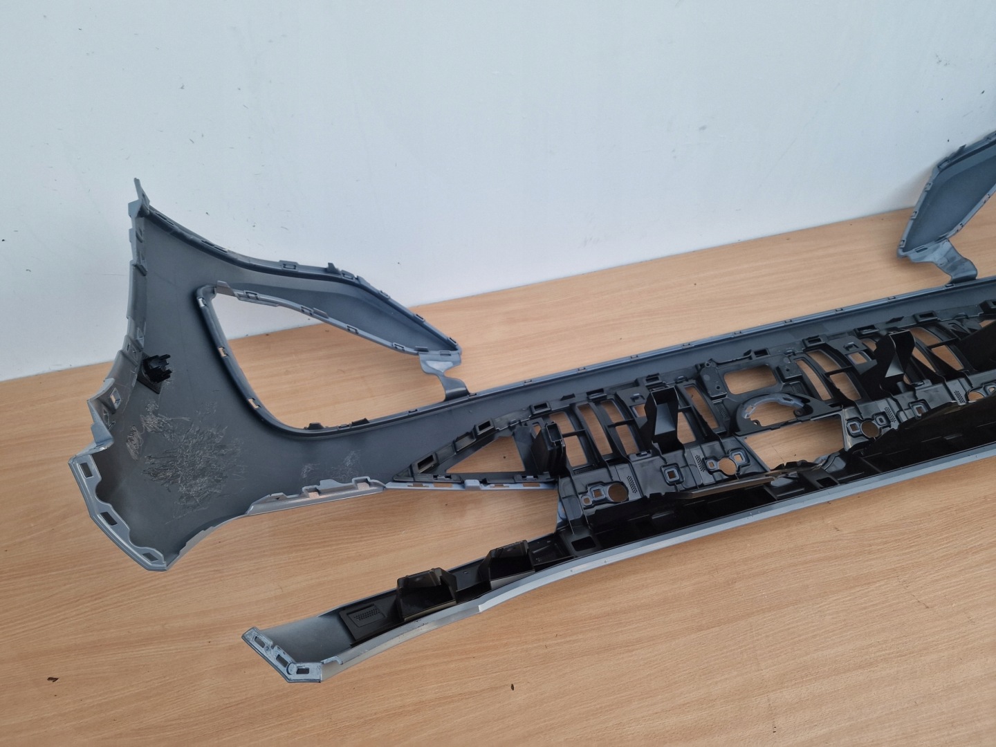 VW ID5 ID.5 bumper front cap MONDSTEINGRAU