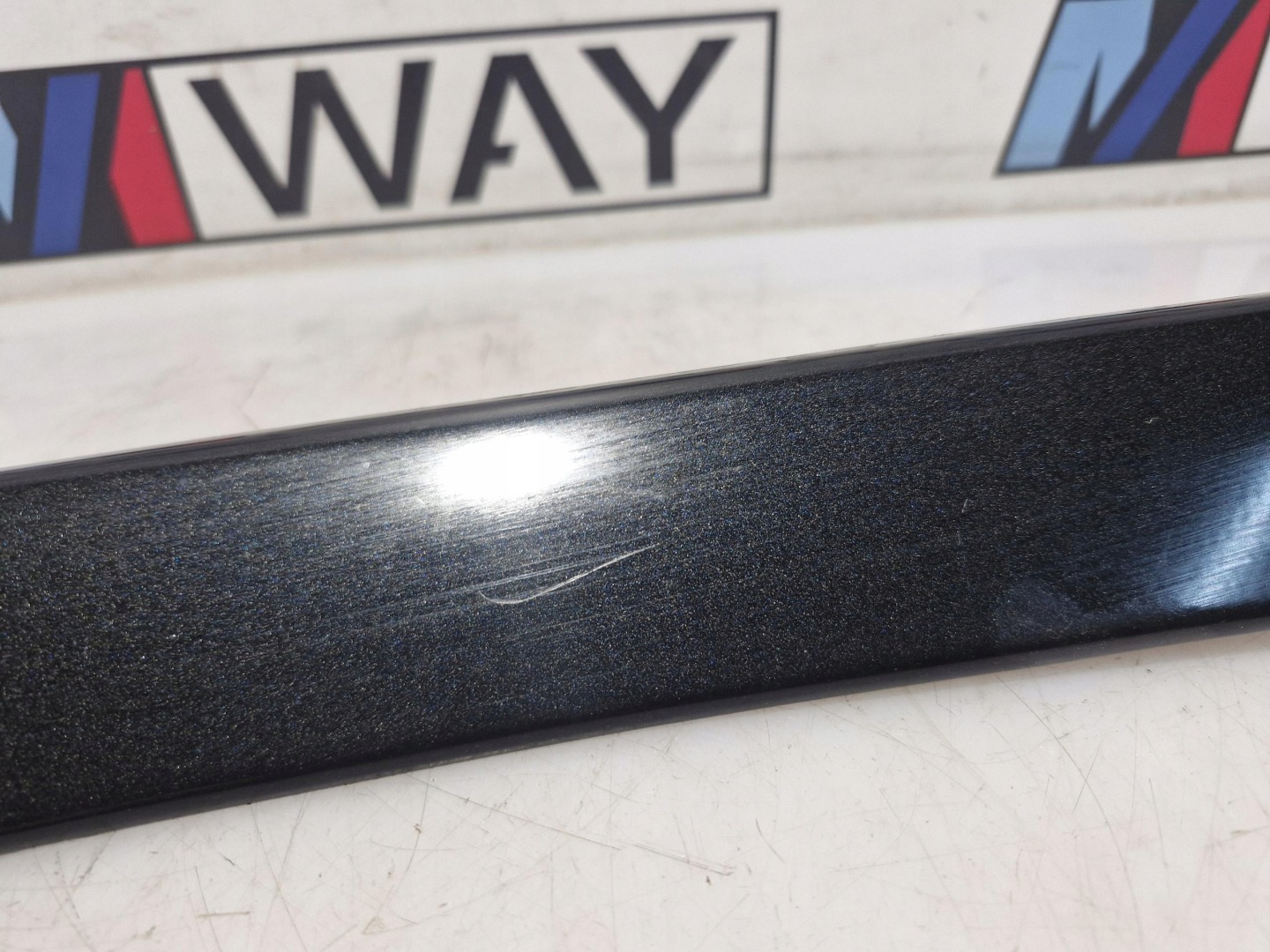 8159742 BMW E39 decorative trim DEKOR right front