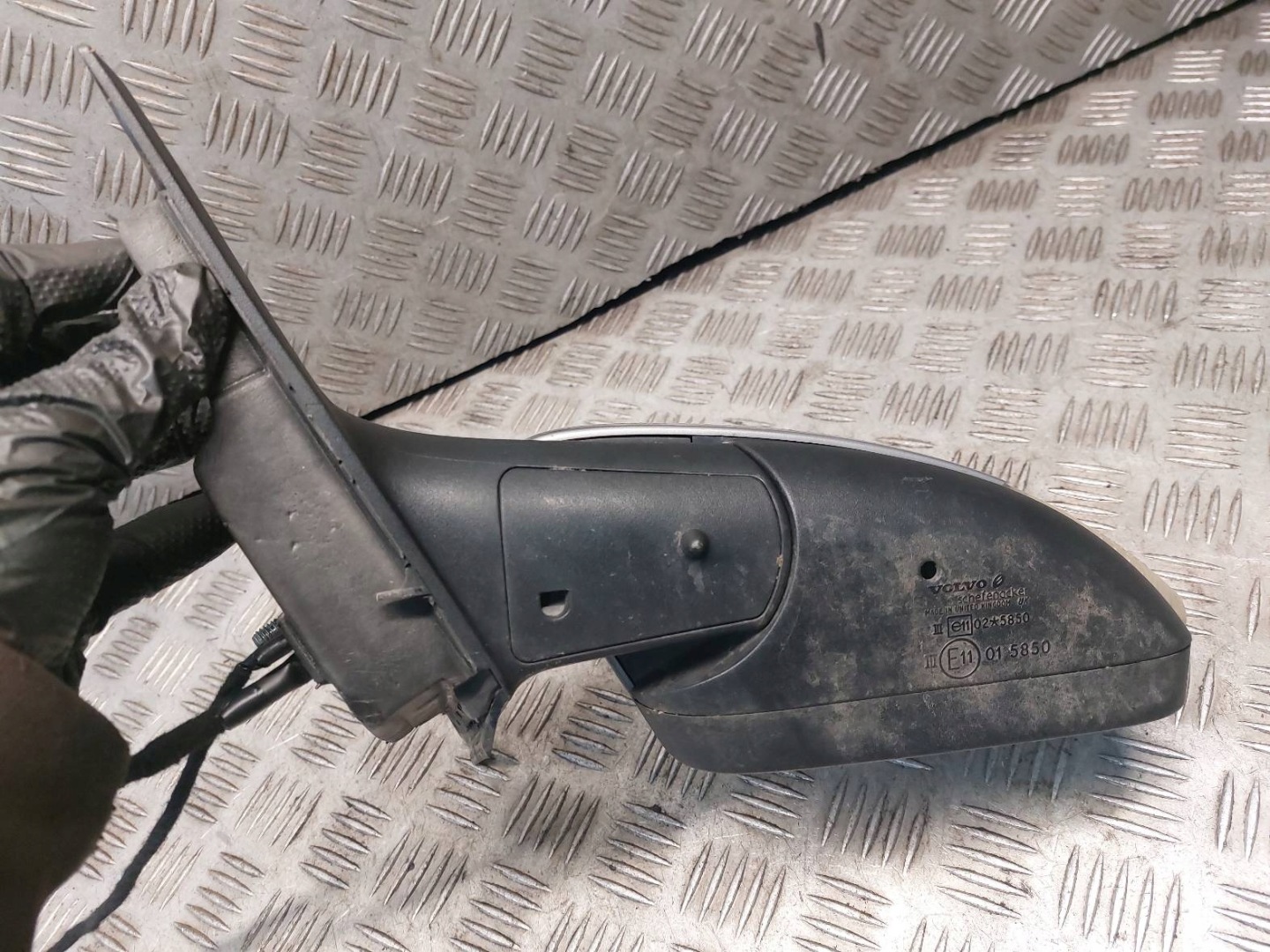 mirror left electrics VOLVO V50 and 30674977 3003-323 426-46 6+2 PIN