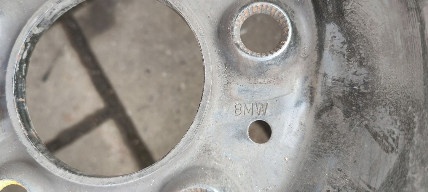 disk stalowa BMW E90 E91 5x120 7Jx16 ET31