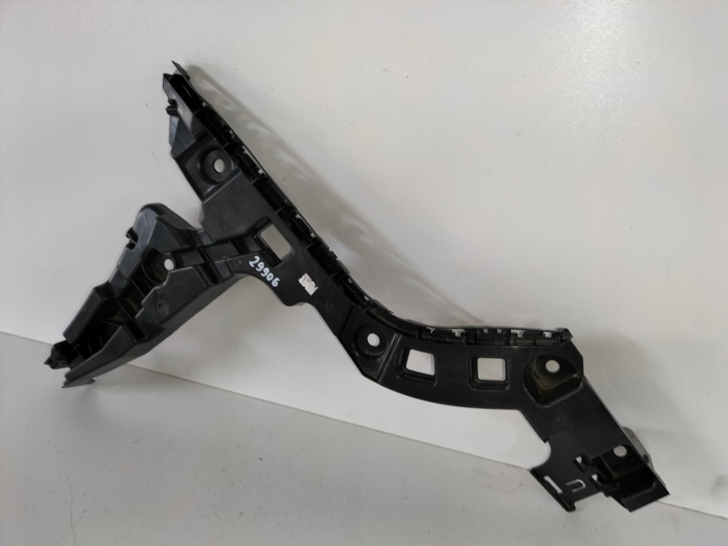 support holder rear part left VW GOLF8 VIII 20- KOMBI