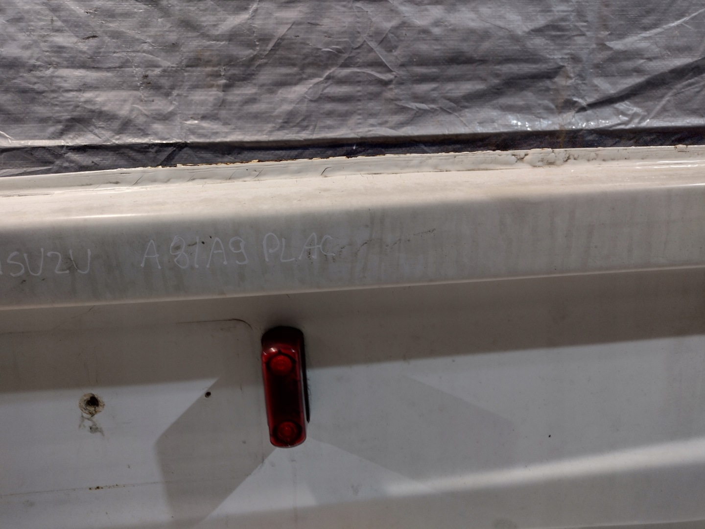 bumper rear Isuzu Turquoise 31
