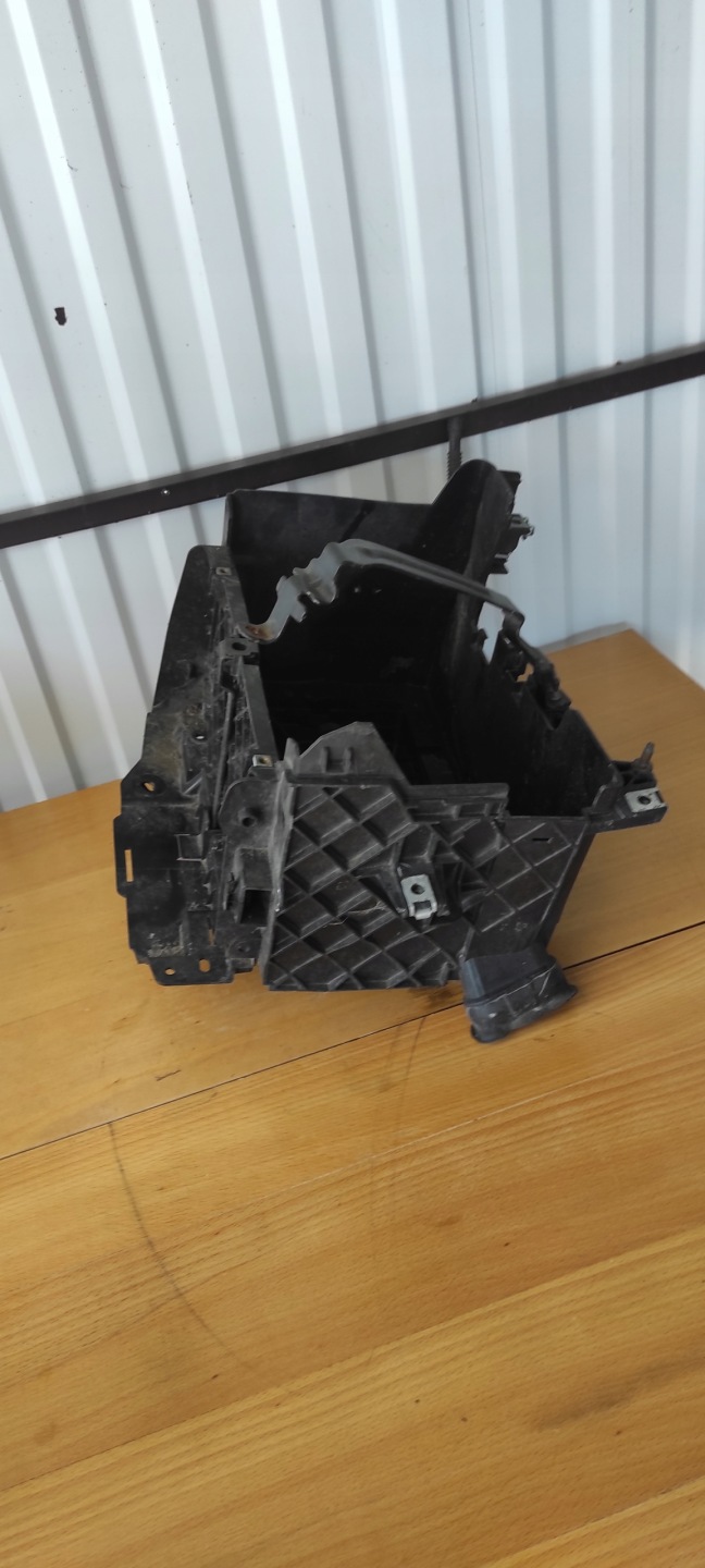 Porta per batteria RENAULT SCENIC III T06009A180