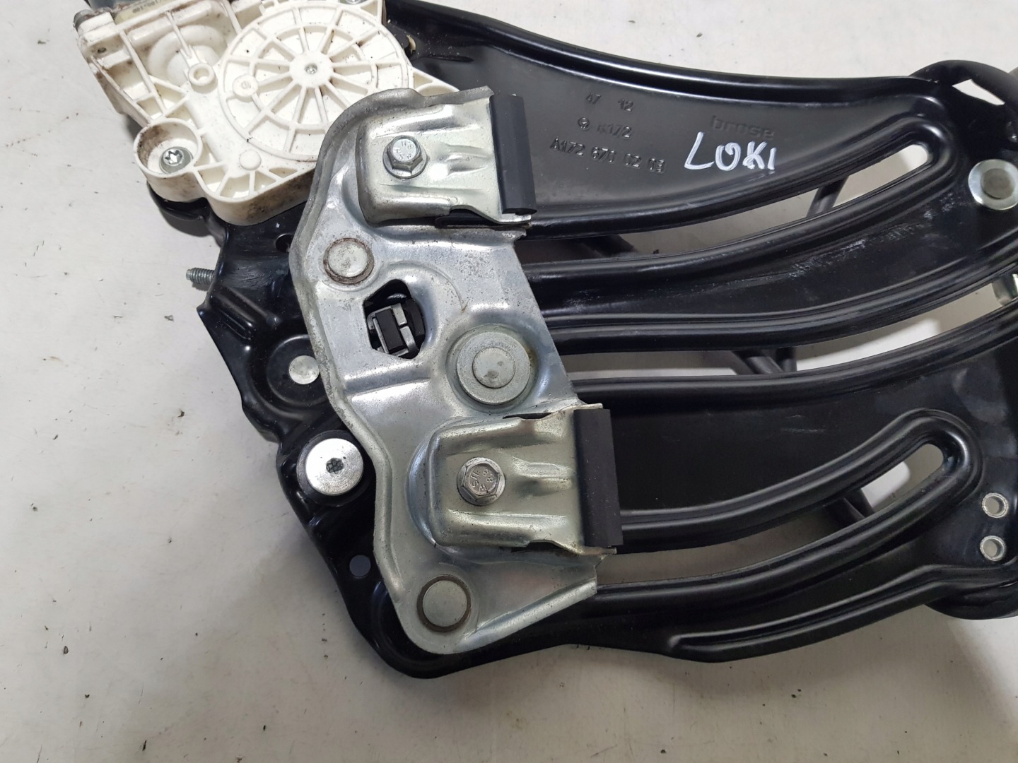 window regulator right rear part MERCEDES SLK W172 R172