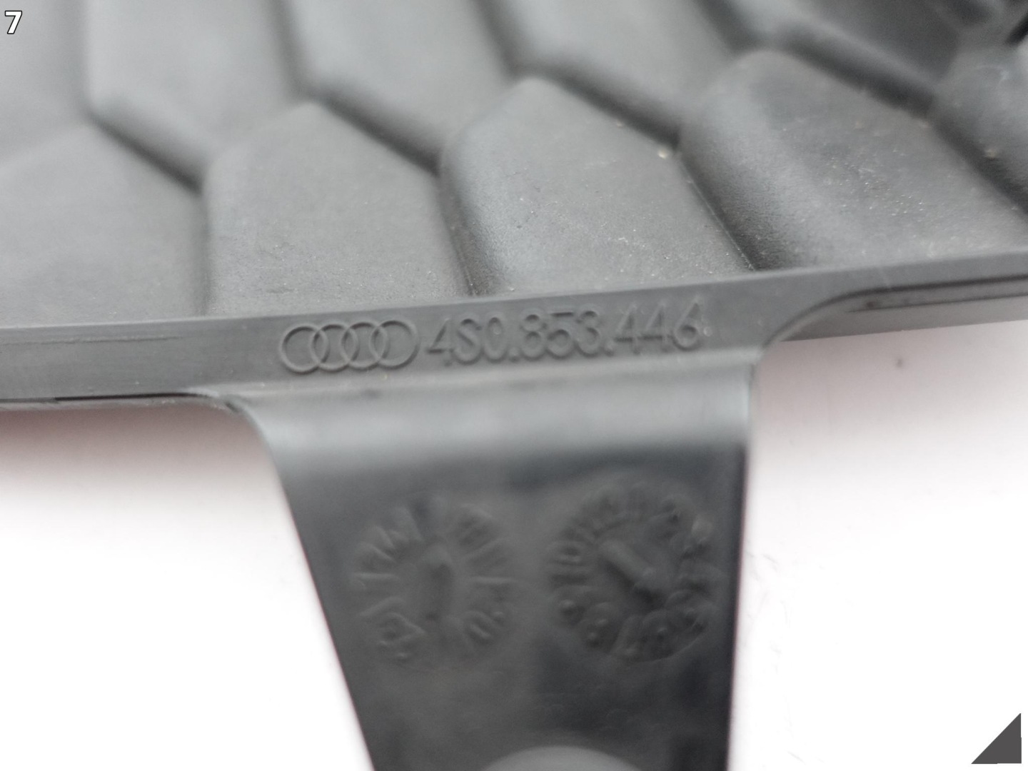 AUDI R8 4S0 II 15-19 bumper grid spoiler front