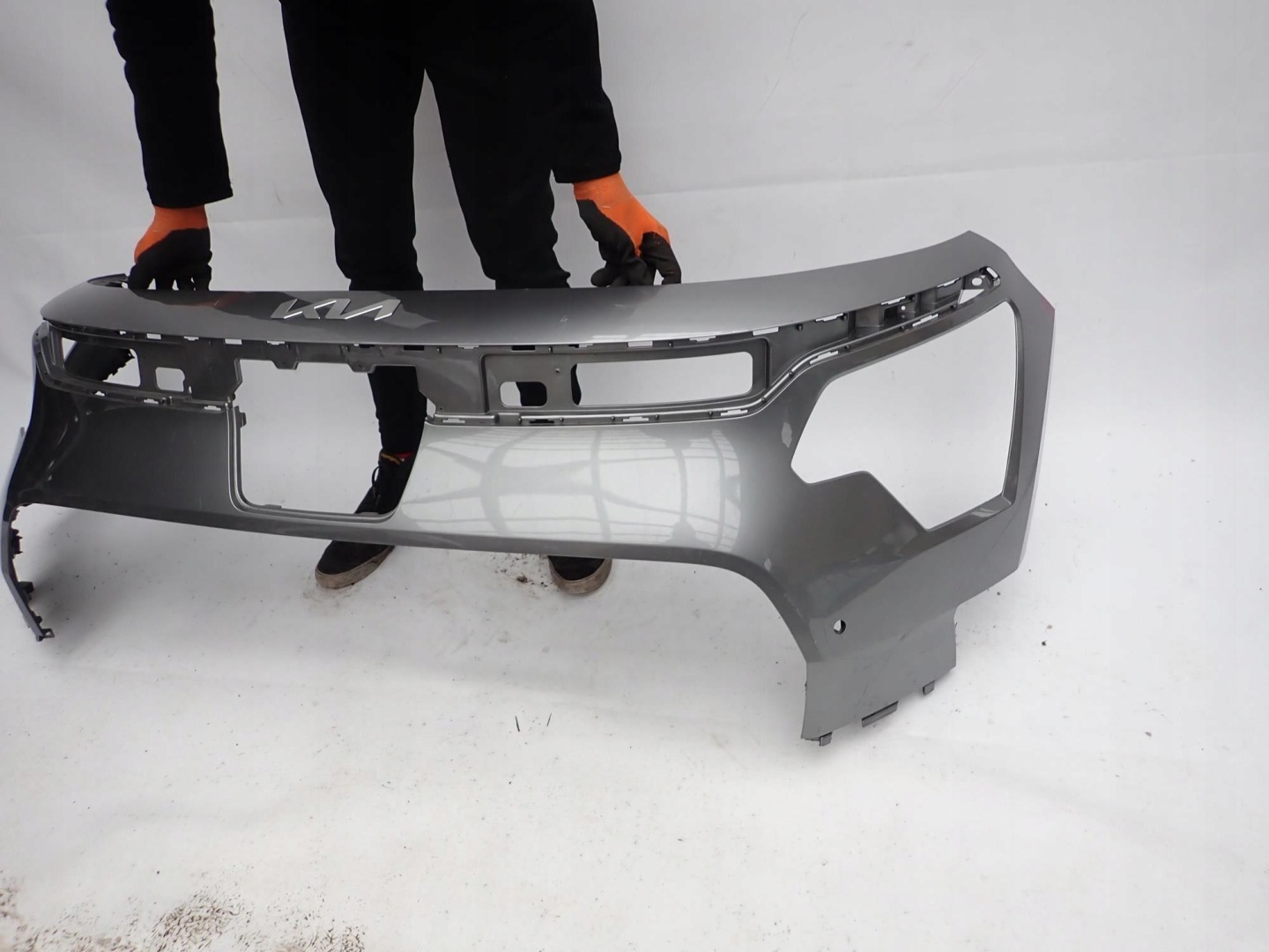 KIA NIRO EV II 2 22-> bumper front front PDC