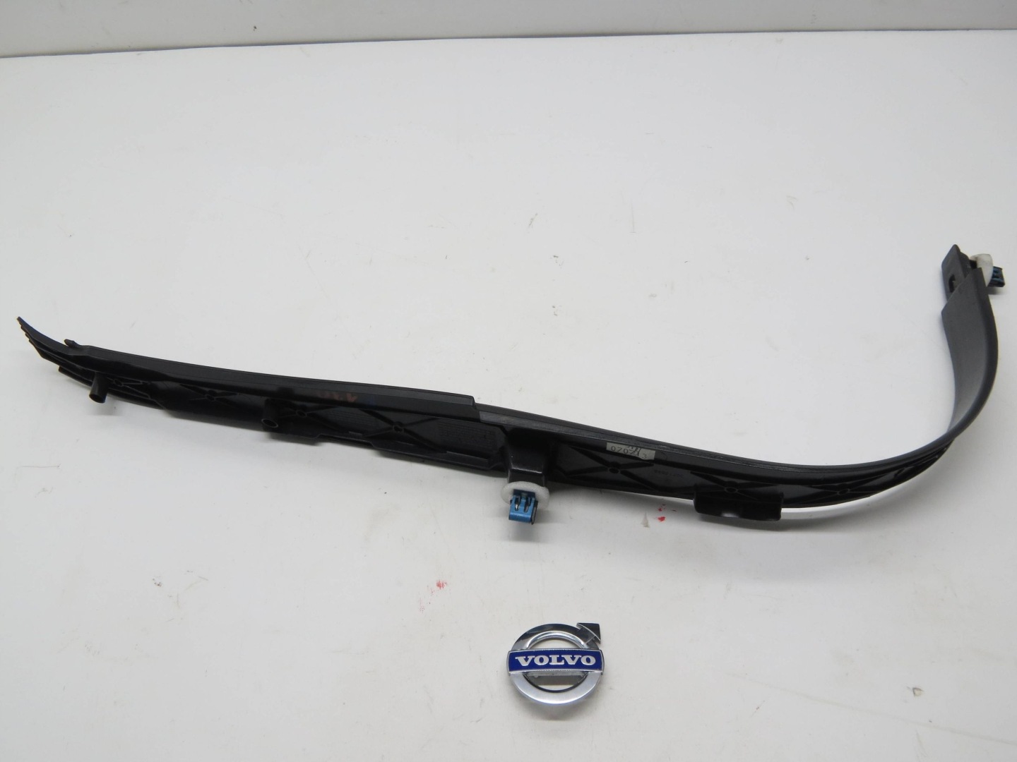 moulding threshold right front VOLVO V60 and S60 II 30715888 (2013-2018)R.