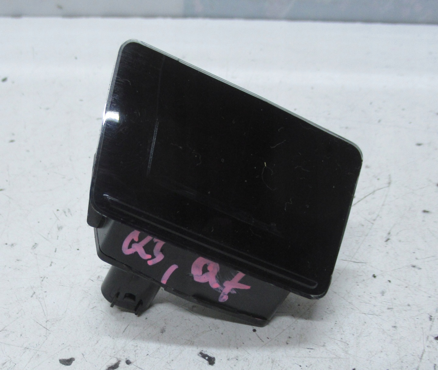 AUDI Q7 Q5 ASYSTENT changes supports 4M1949146