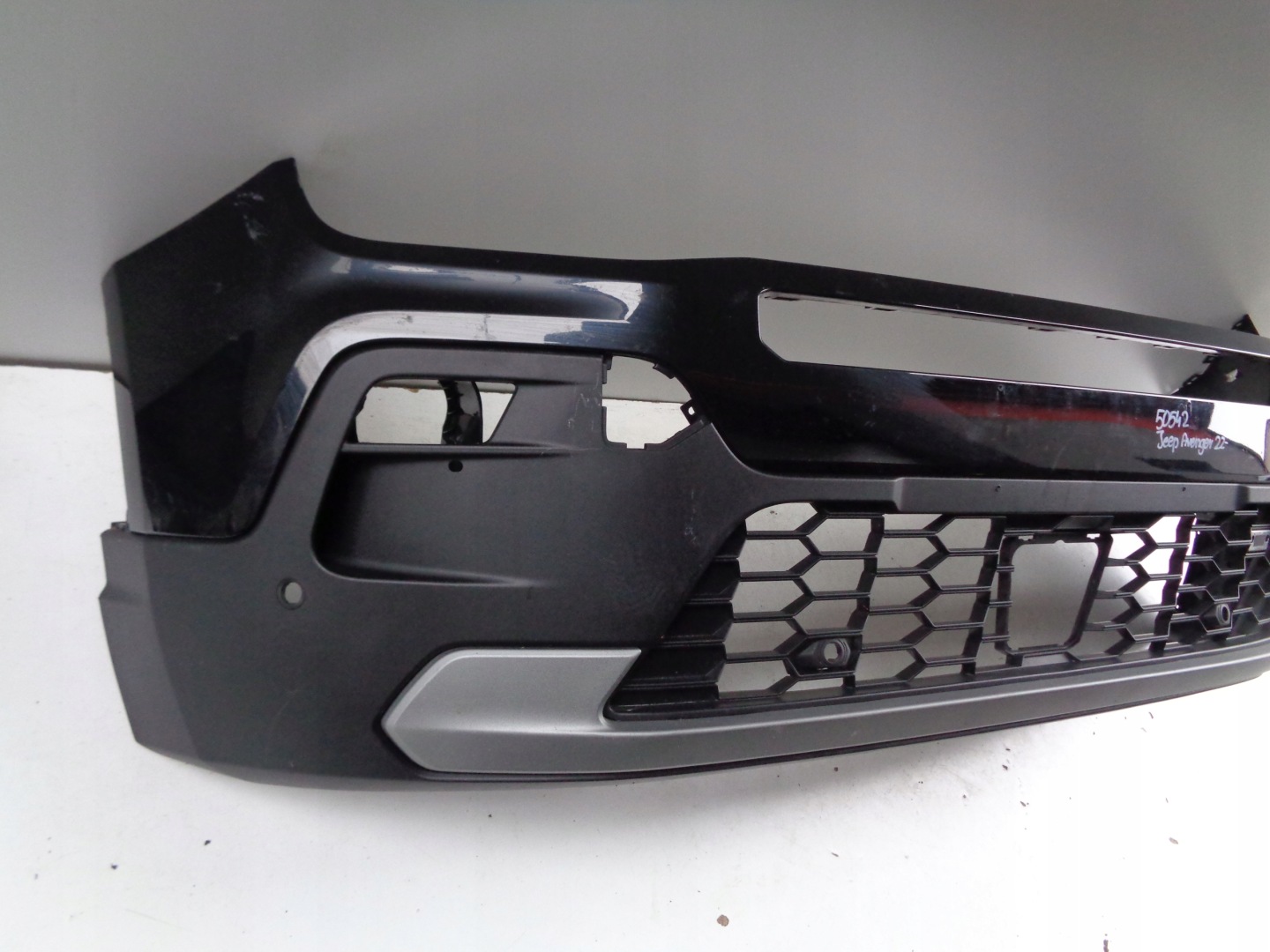 front bumper JEEP AVENGER 22- NR 50542