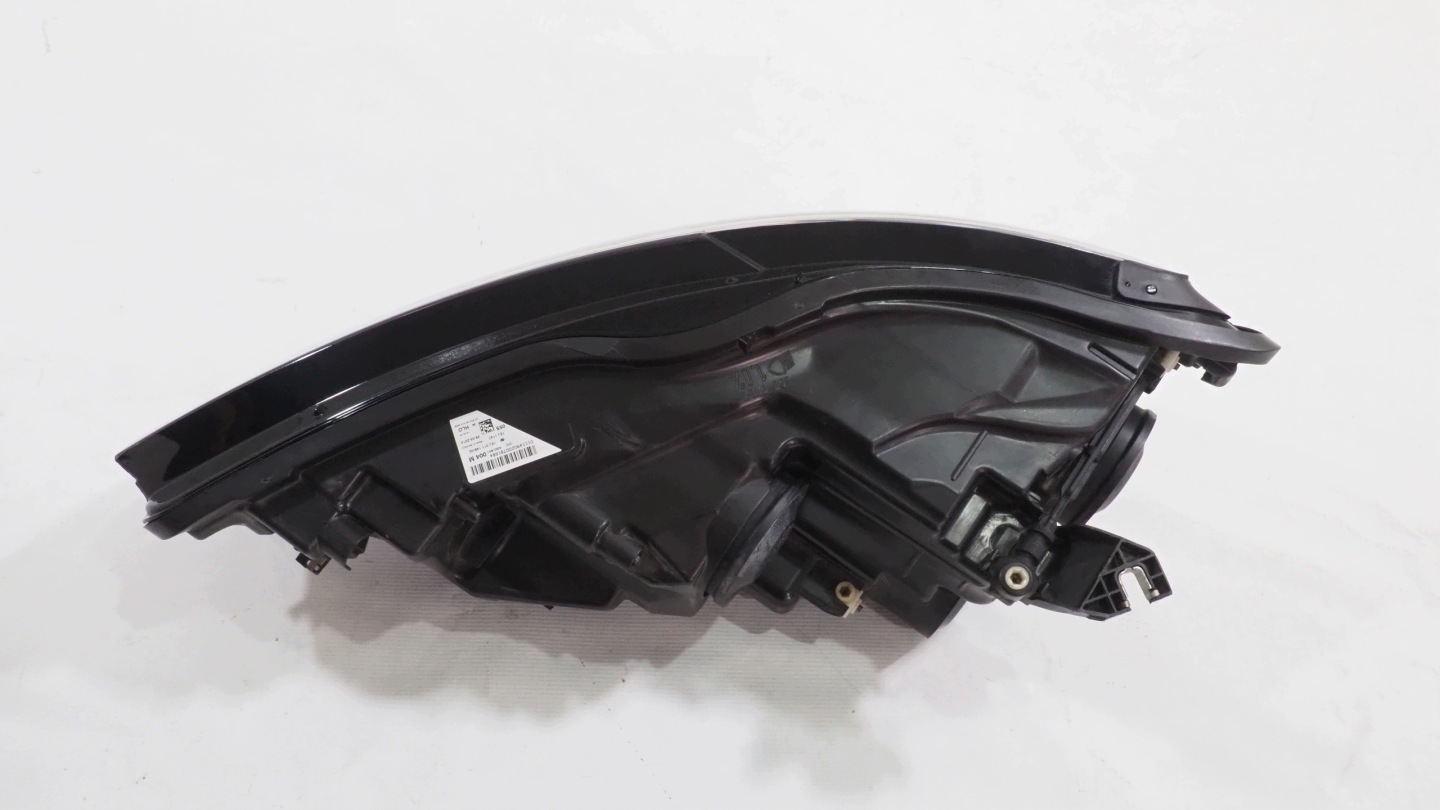 Audi A6 C7 4G light right front 4G0941004M
