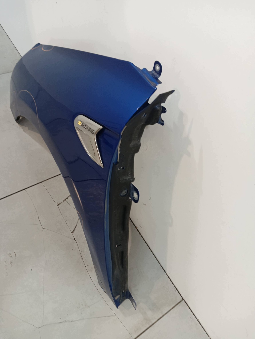 fender left front TER0H Renault Clio V (2019-)