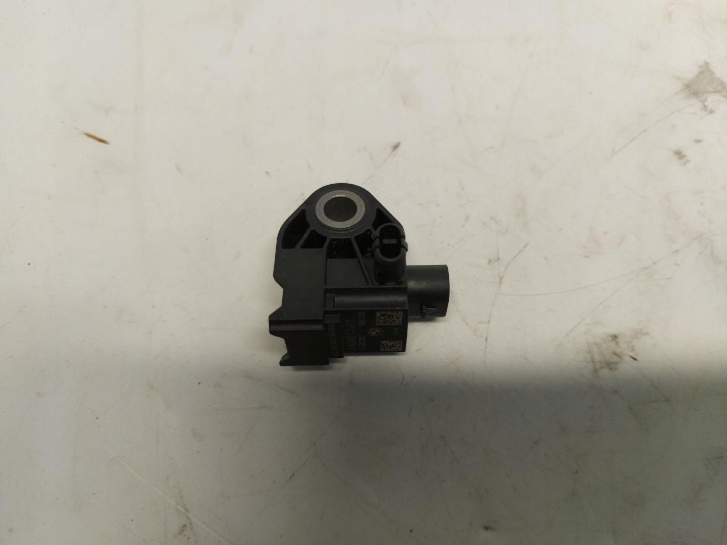 BMW iX1 X1 U11 impact sensor airbag 9496817