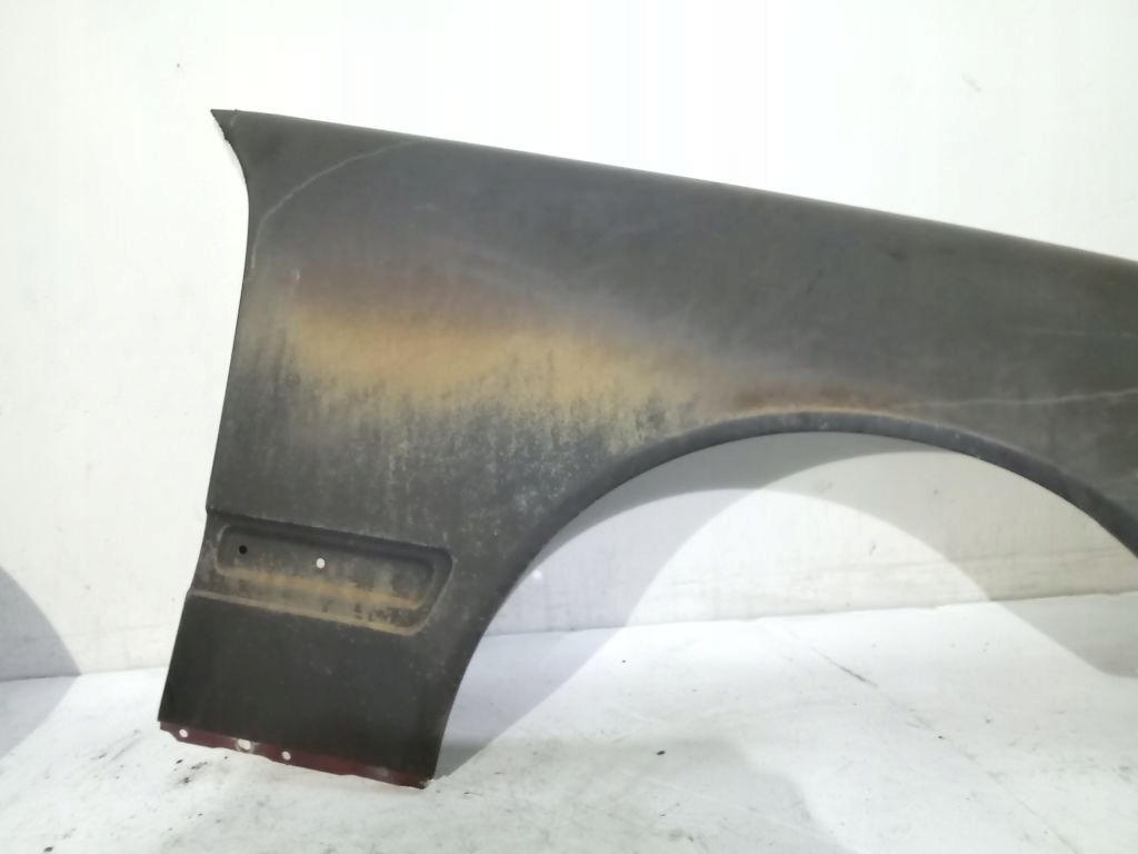 Mercedes W210 fender right