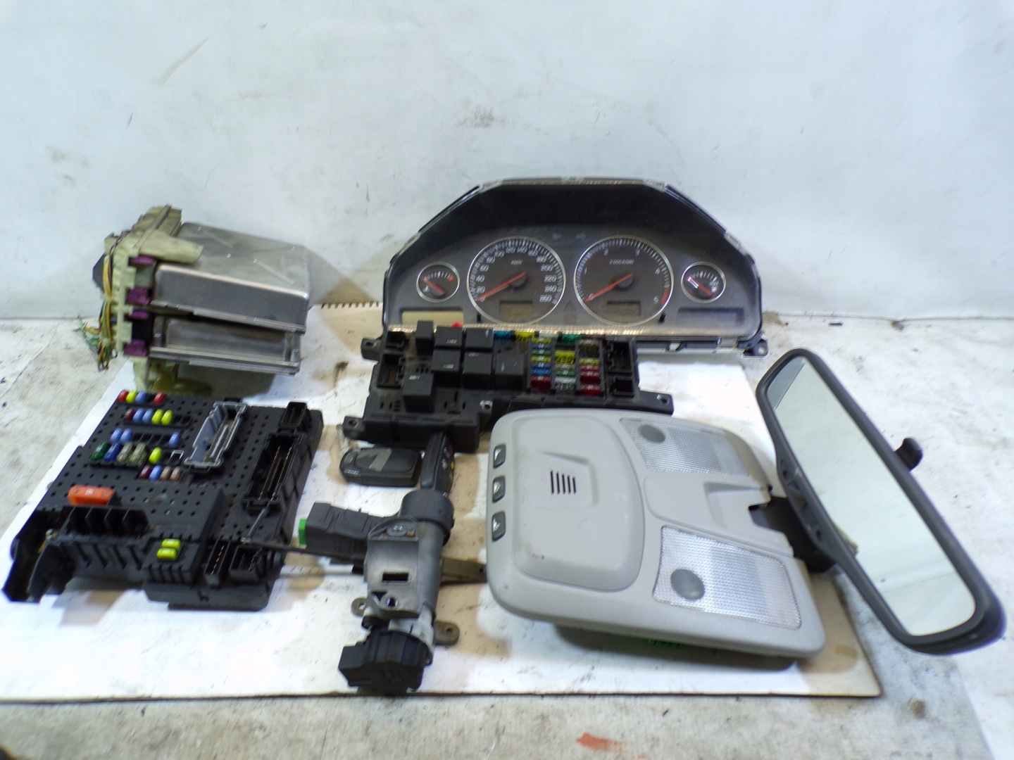 Montaggio STARTOWY VOLVO S60 2.4d 0281011441