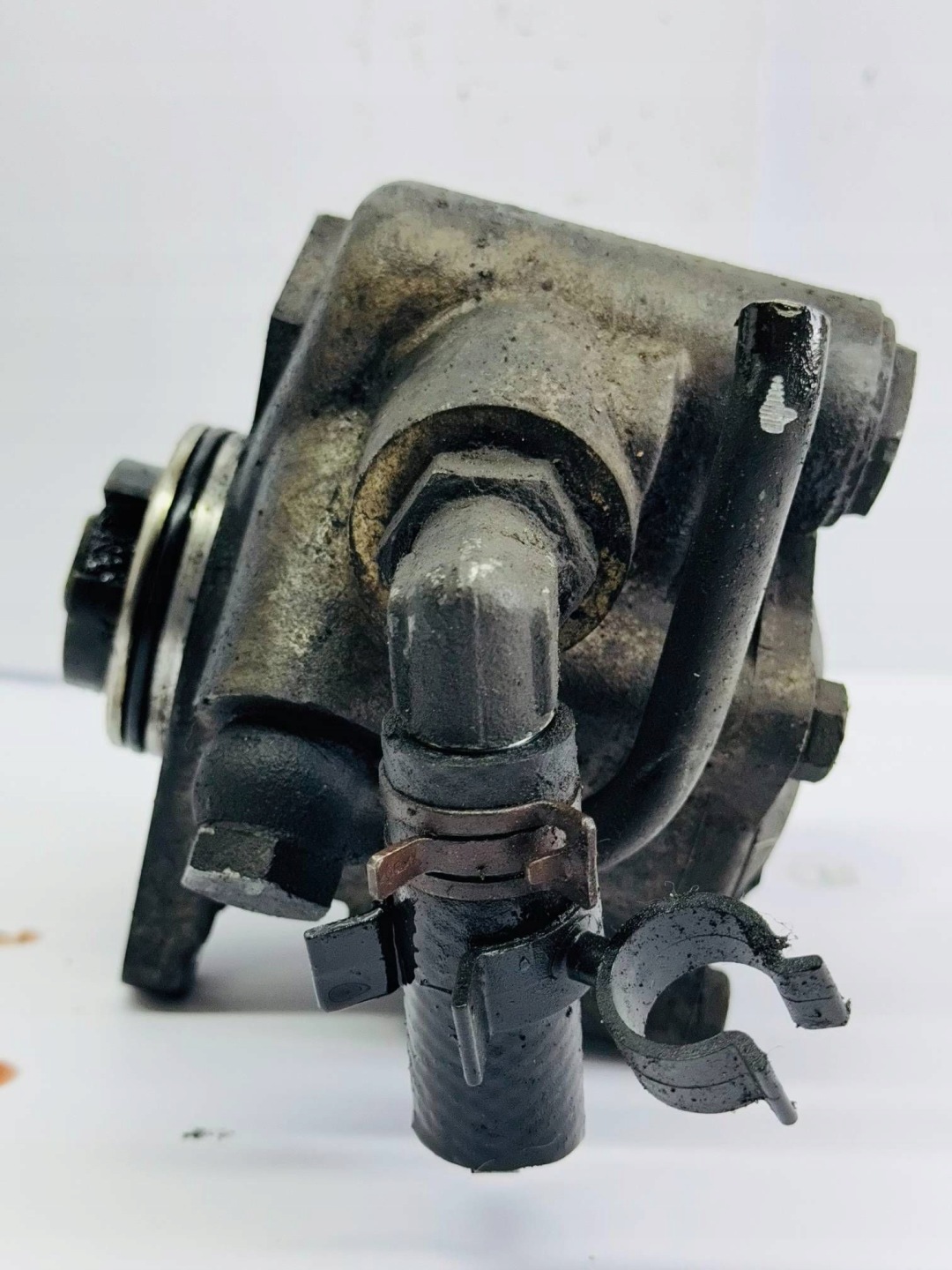 Pompe direction assistée RENAULT MASTER II 85501149