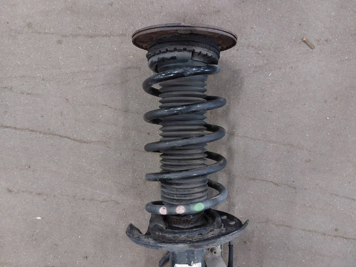 spring swing left front VOLVO S60 II 31277976