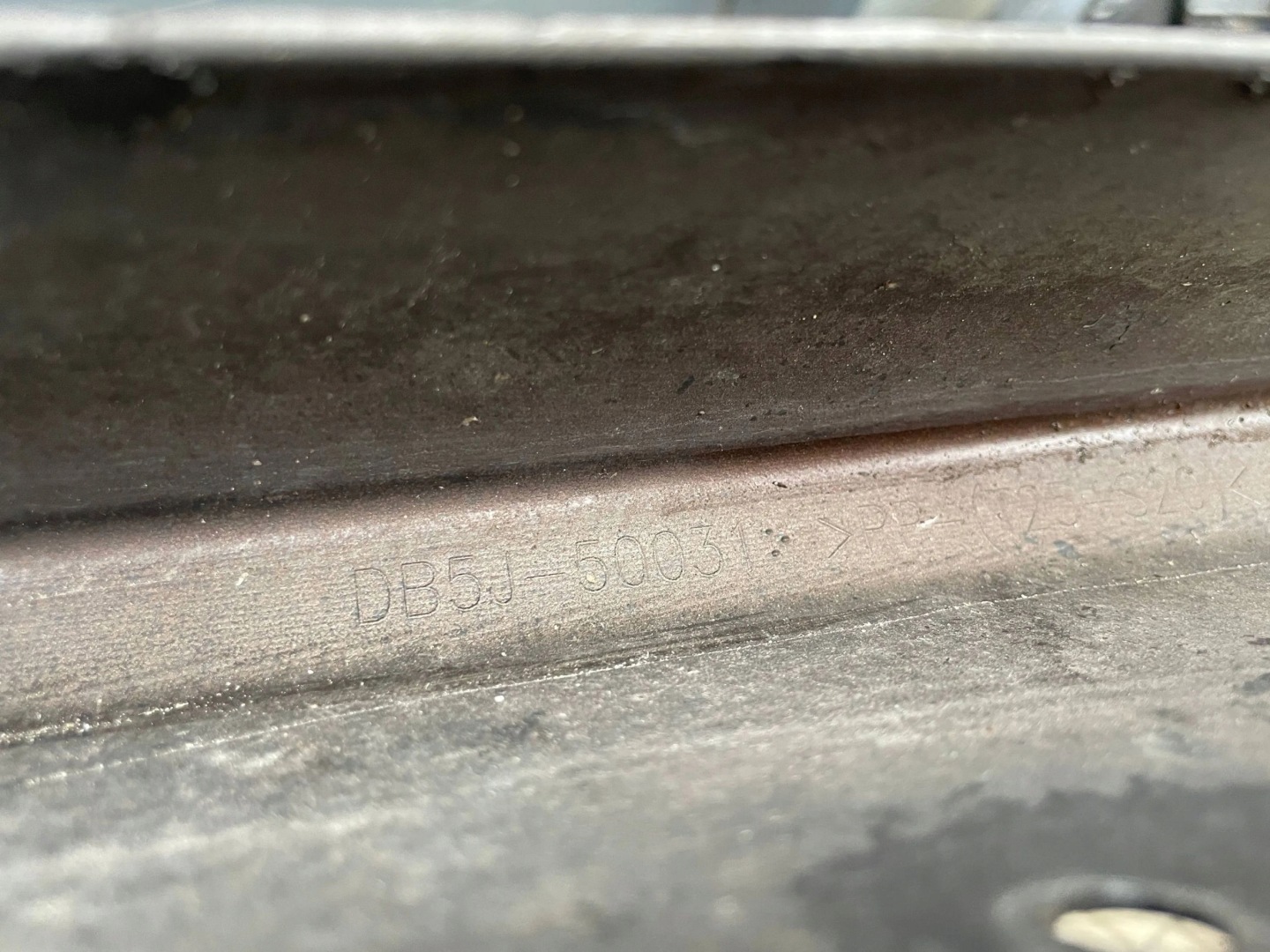 MAZDA 2 14- NÁRAZNÍK PREDOK PREDNÝ