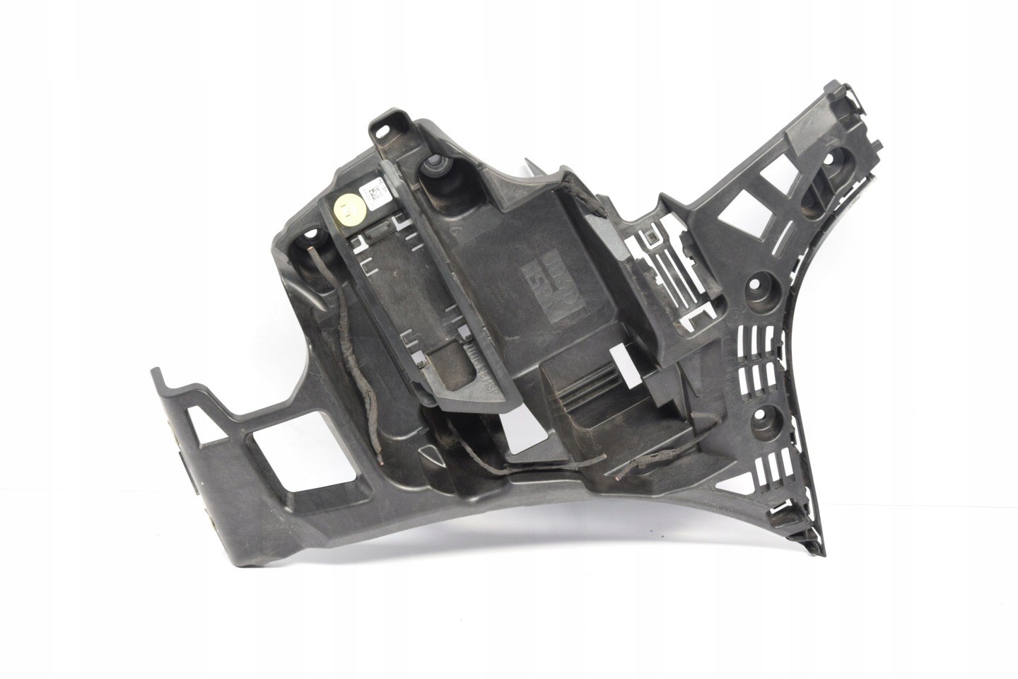 support right holder bumper BMW 2 U06