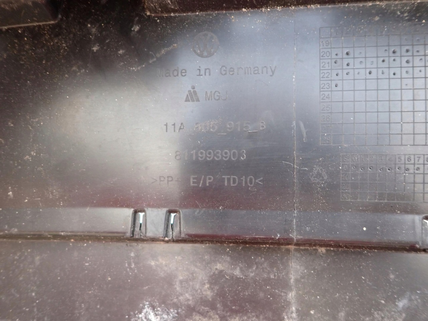 VW ID 4 ID.4 20-> DOL spoiler Paraurti Anteriore