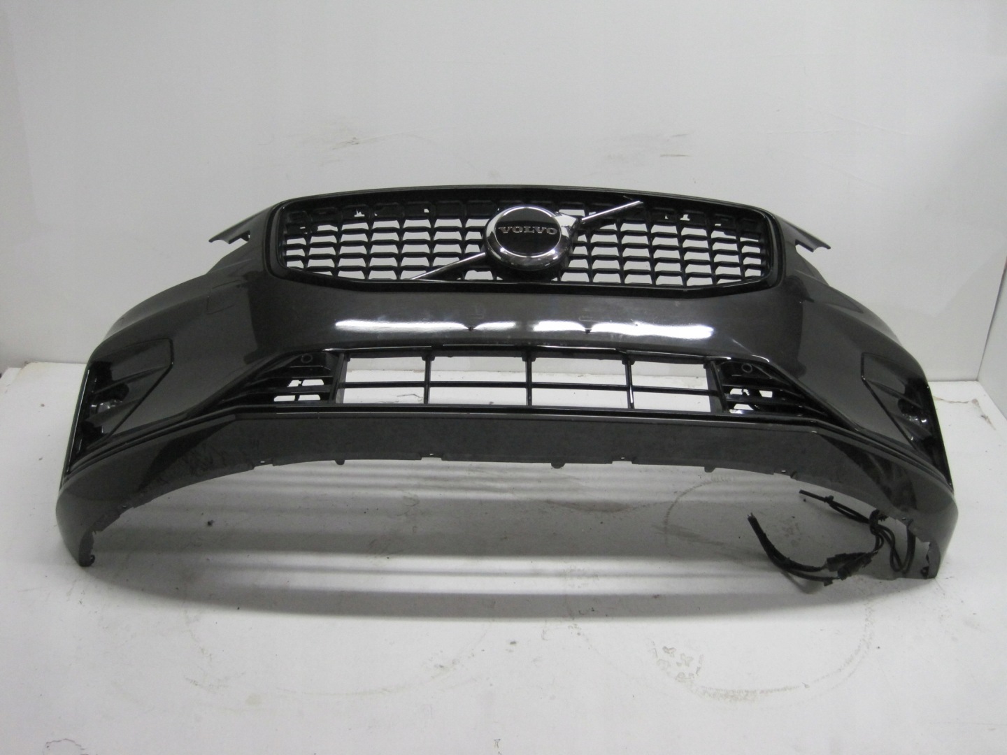 bumper VOLVO V60 III 24R 4 PDC XENON front front