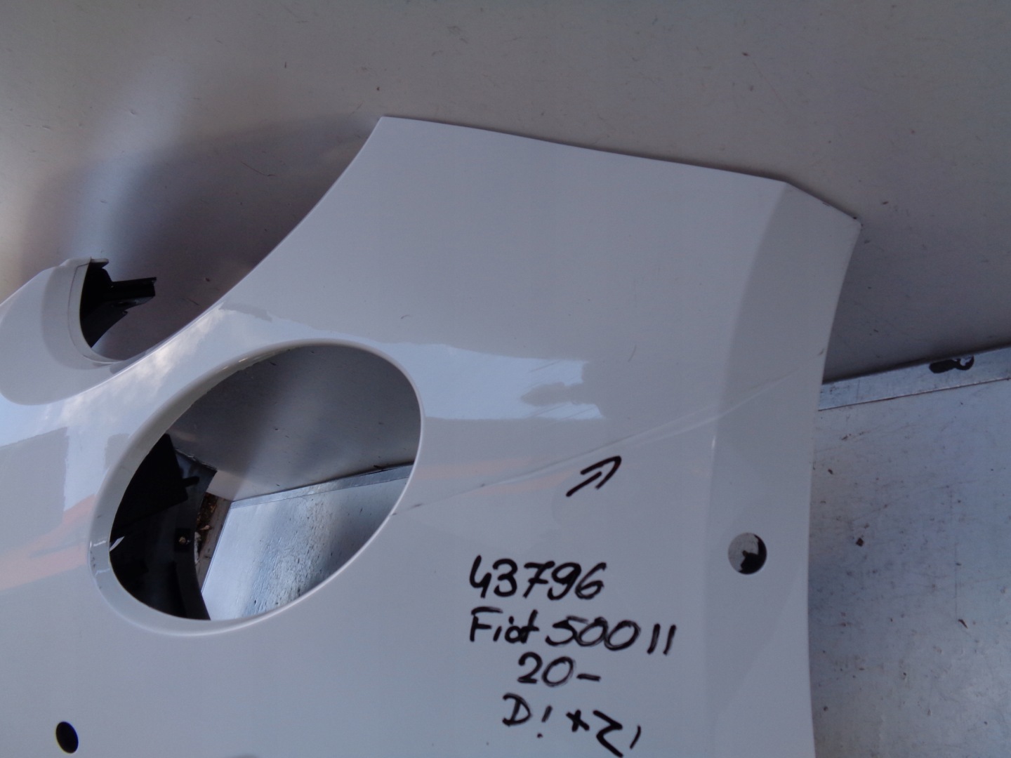 FRONTSTOSSSTANGE FIAT 500 II 20- NR 43796