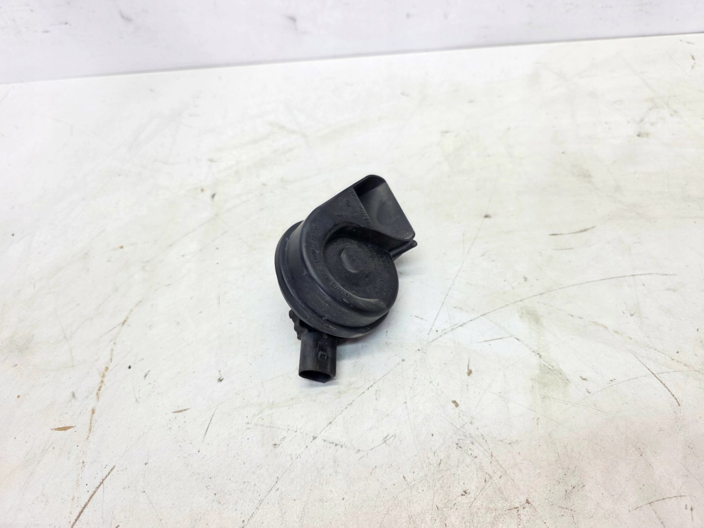 KLAKSON SYGNAL LOW AUDI A4 B8 A5 8T Q5 8R 8K0951221